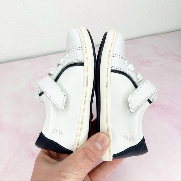 Jacadi Paris smooth leather trainers white and navy sneakers size 21 or 5 infant - Picture 7 of 11
